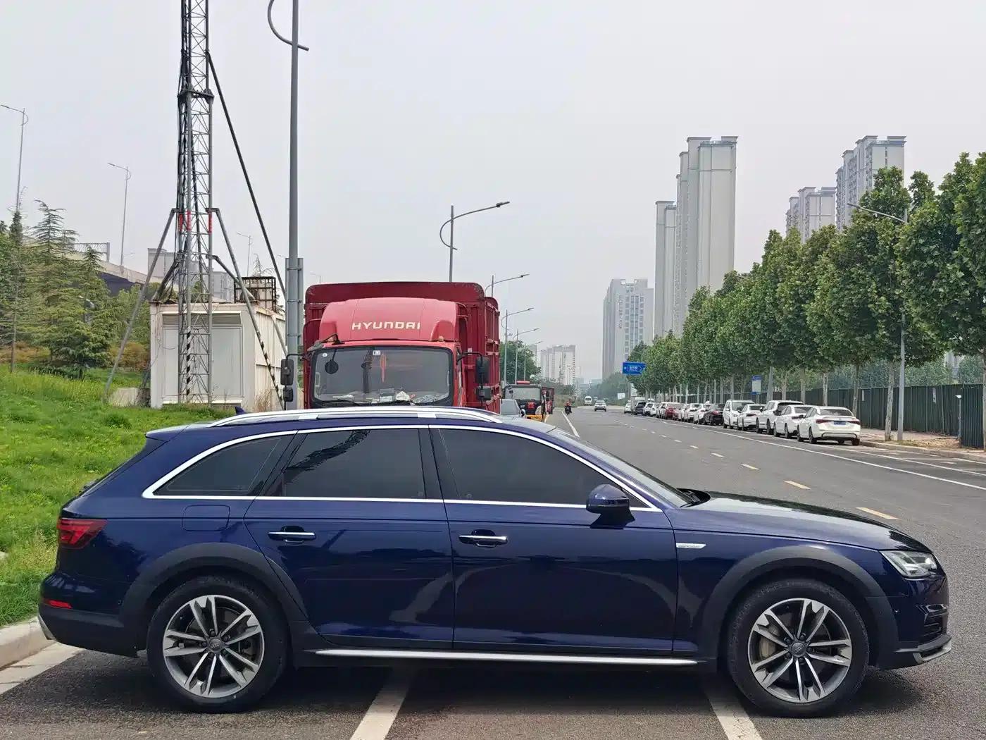 2019 Audi A4 Imported Model 45 TFSI allroad quattro Sport — миниатюра 8