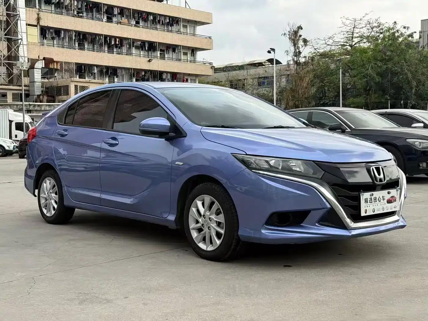 2017 Honda Crider 1.5L CVT Classic Edition — миниатюра 3