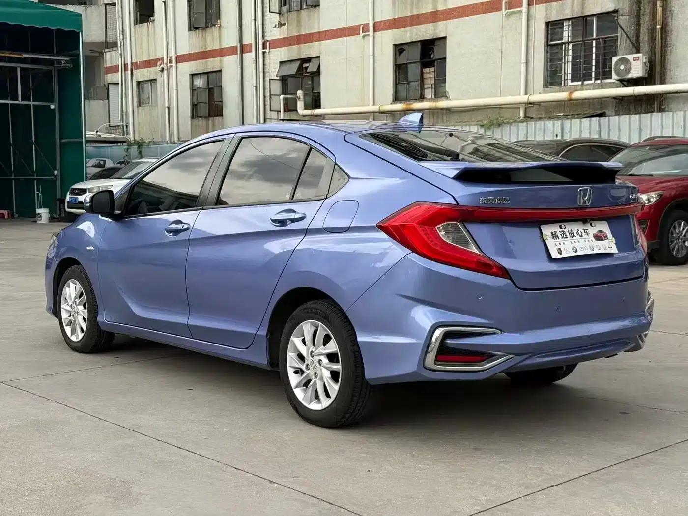 2017 Honda Crider 1.5L CVT Classic Edition — миниатюра 9