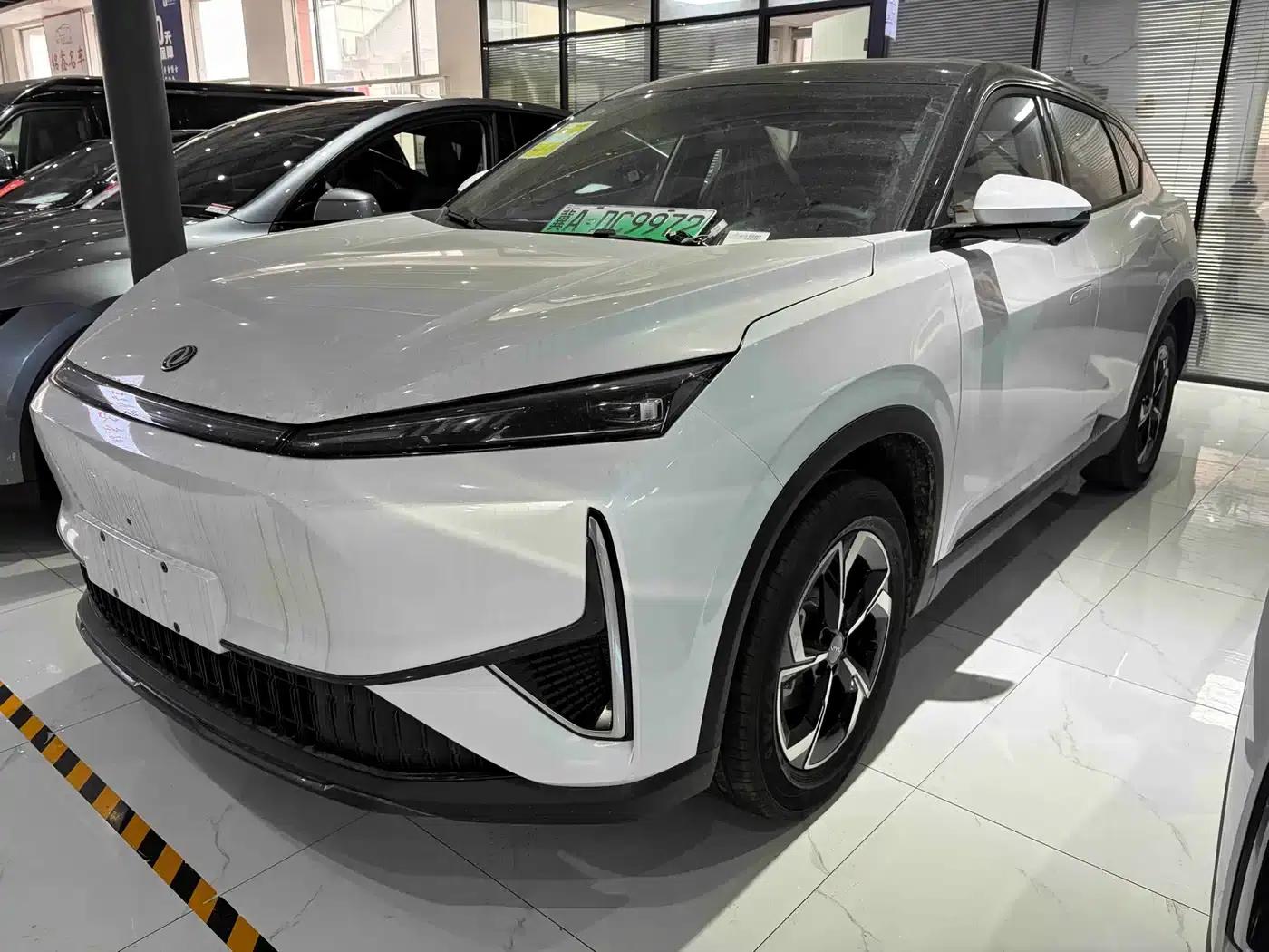 Dongfeng Fengshen L7 2025 Model 518 Enjoy Edition — миниатюра 1
