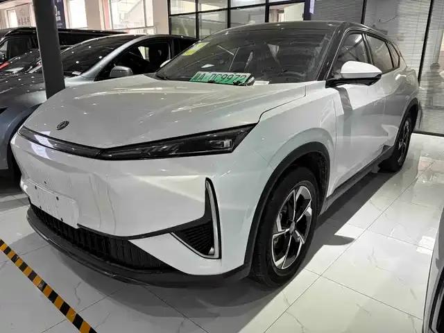 Dongfeng Fengshen L7 2025 Model 518 Enjoy Edition