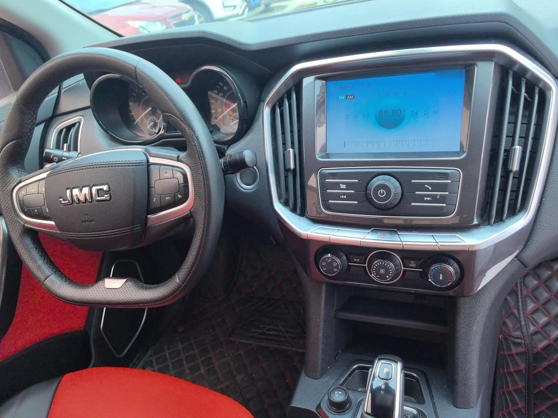 JMC Yuhu 7 2020 2.0T Diesel Automatic 2WD Comfort Plus Long Wheelbase China VI Emission Standard JX4D20A6L — миниатюра 13
