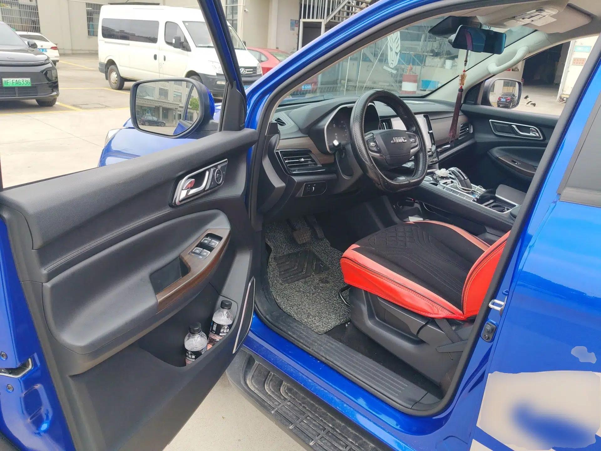 JMC Yuhu 9 2019 2.0T Automatic Gasoline Two-Wheel Drive Comfort Edition — миниатюра 17