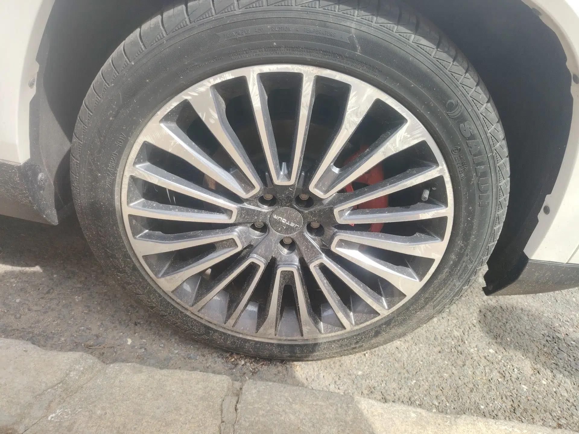 JETOUR X95 2020 1.6T DCT Exploration Pro Edition 6-seater — миниатюра 8