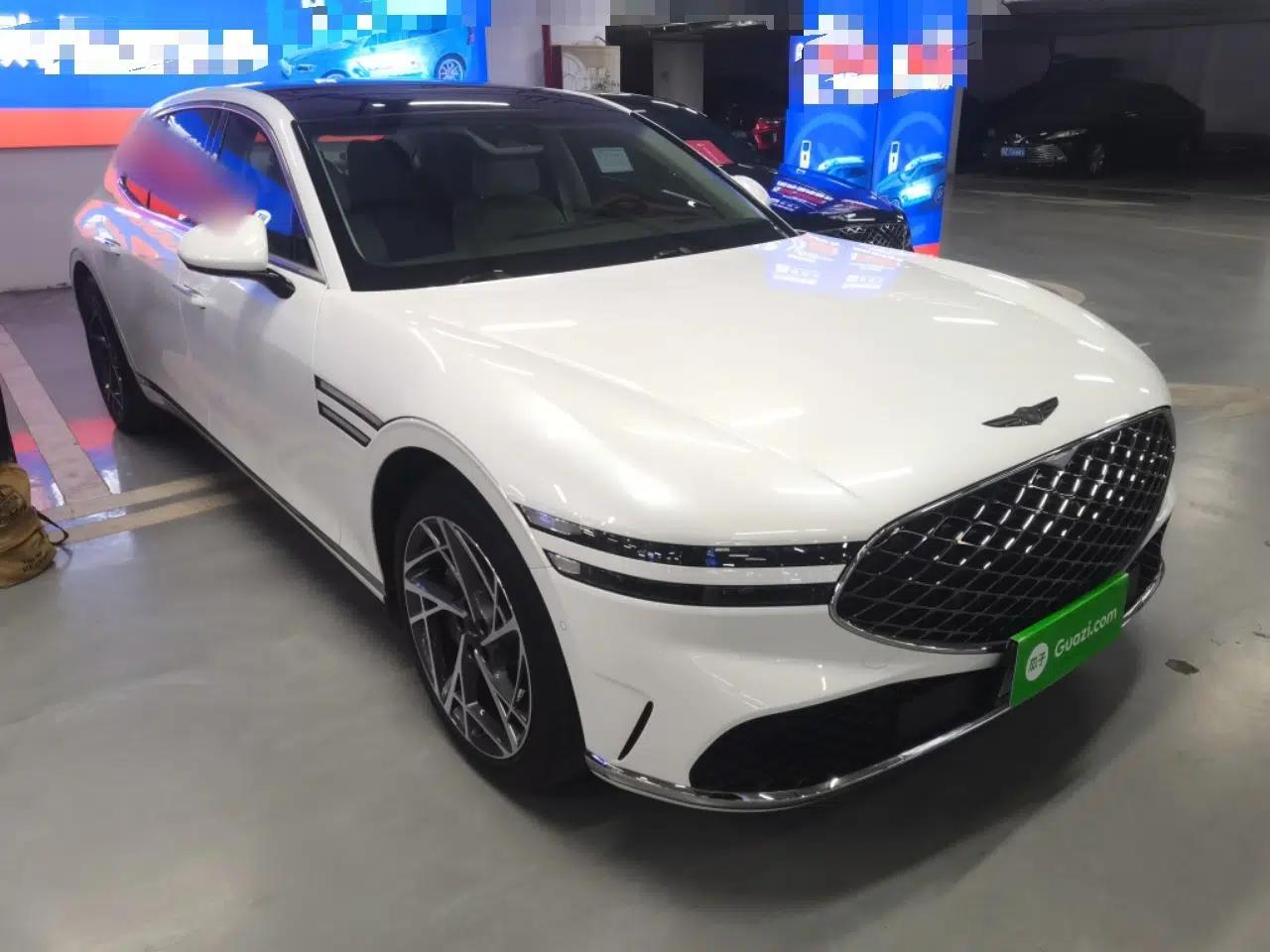 Genesis G90 2023 Flagship Edition — миниатюра 3