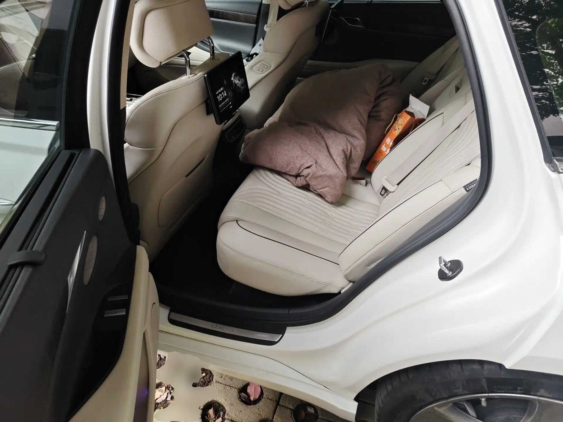 Genesis G80 2021 2.5T Rear-Drive Flagship Edition — миниатюра 18