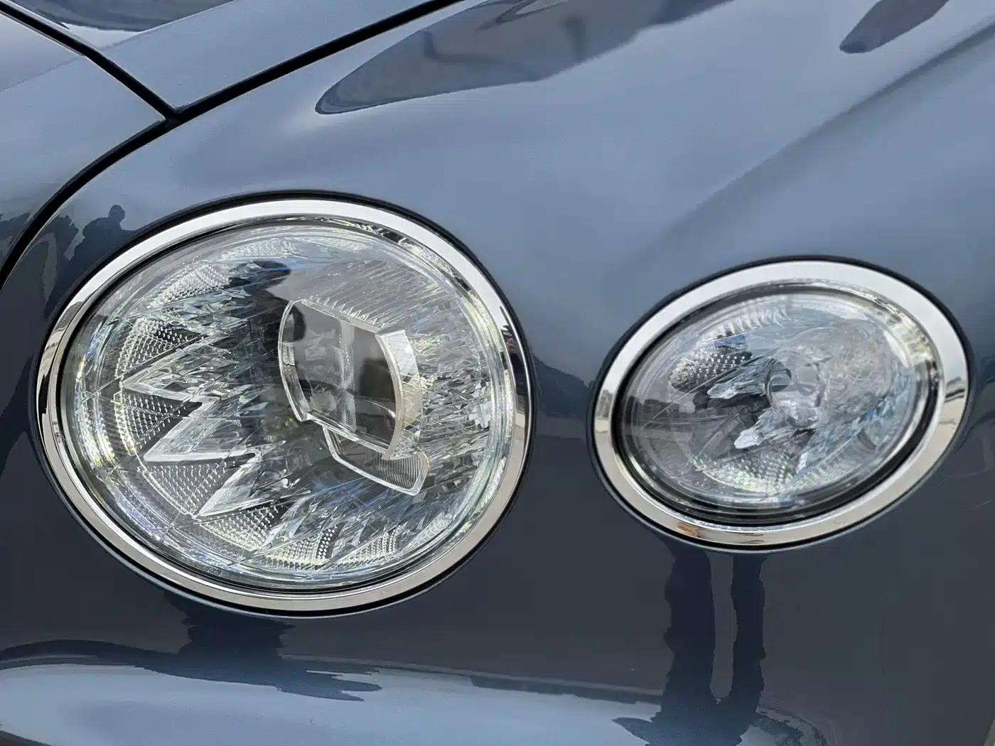 2022 Flying Spur Plug-in Hybrid 2.9T V6 — миниатюра 18