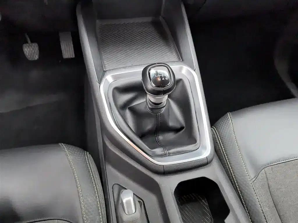 Baojun RM-5 2019 1.5T Manual Elite 7-Seater (24-Hour Online Service) — миниатюра 13