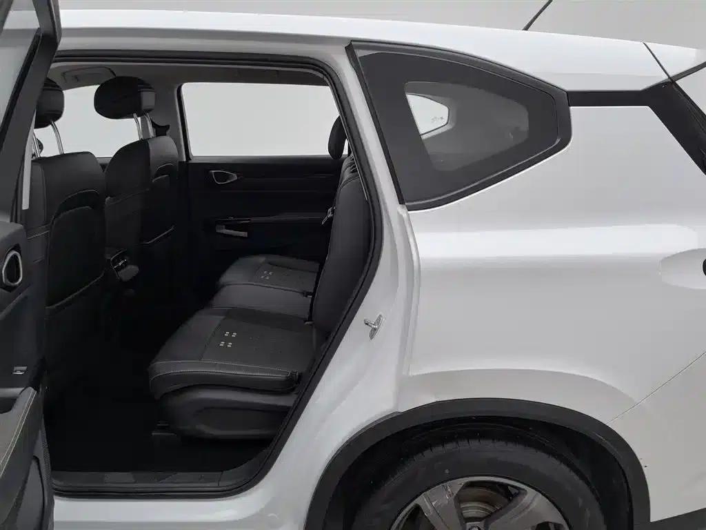 Baojun RM-5 2019 1.5T Manual Elite 7-Seater (24-Hour Online Service) — миниатюра 15