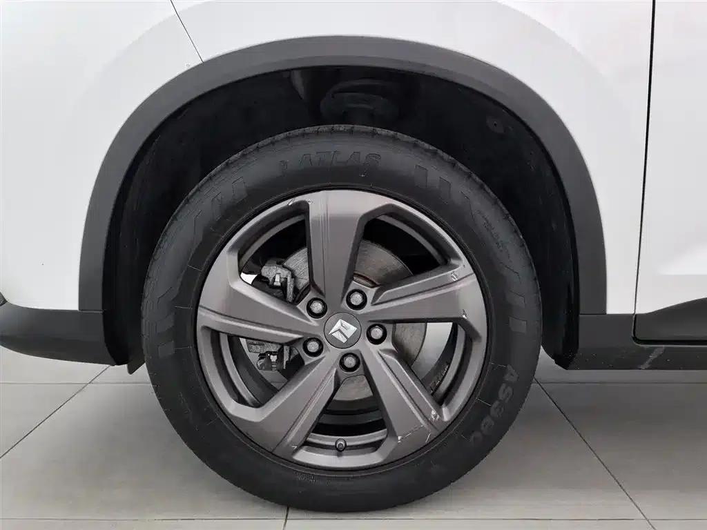 Baojun RM-5 2019 1.5T Manual Elite 7-Seater (24-Hour Online Service) — миниатюра 17