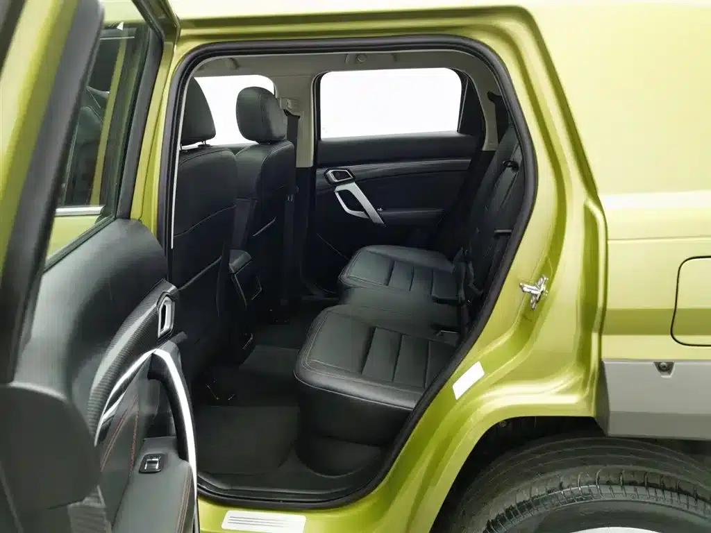 Beijing BJ20 2018 1.5T CVT Luxury Edition — миниатюра 15