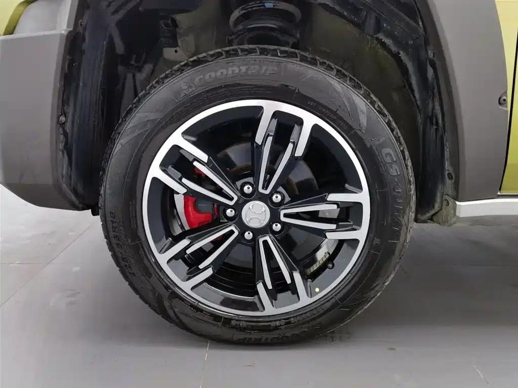 Beijing BJ20 2018 1.5T CVT Luxury Edition — миниатюра 17