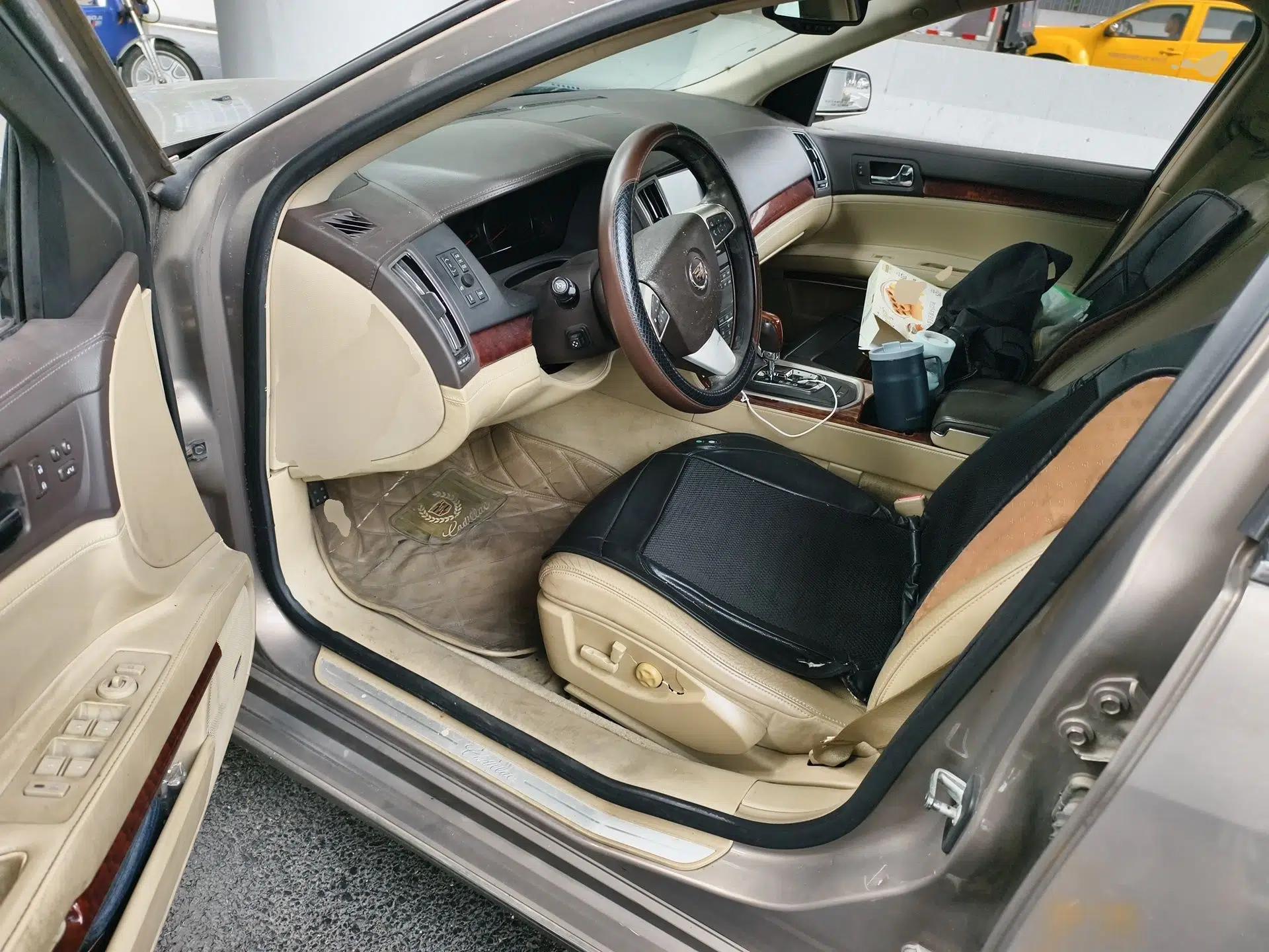 Cadillac SLS Seville 2011 2.0T Luxury Edition — миниатюра 17