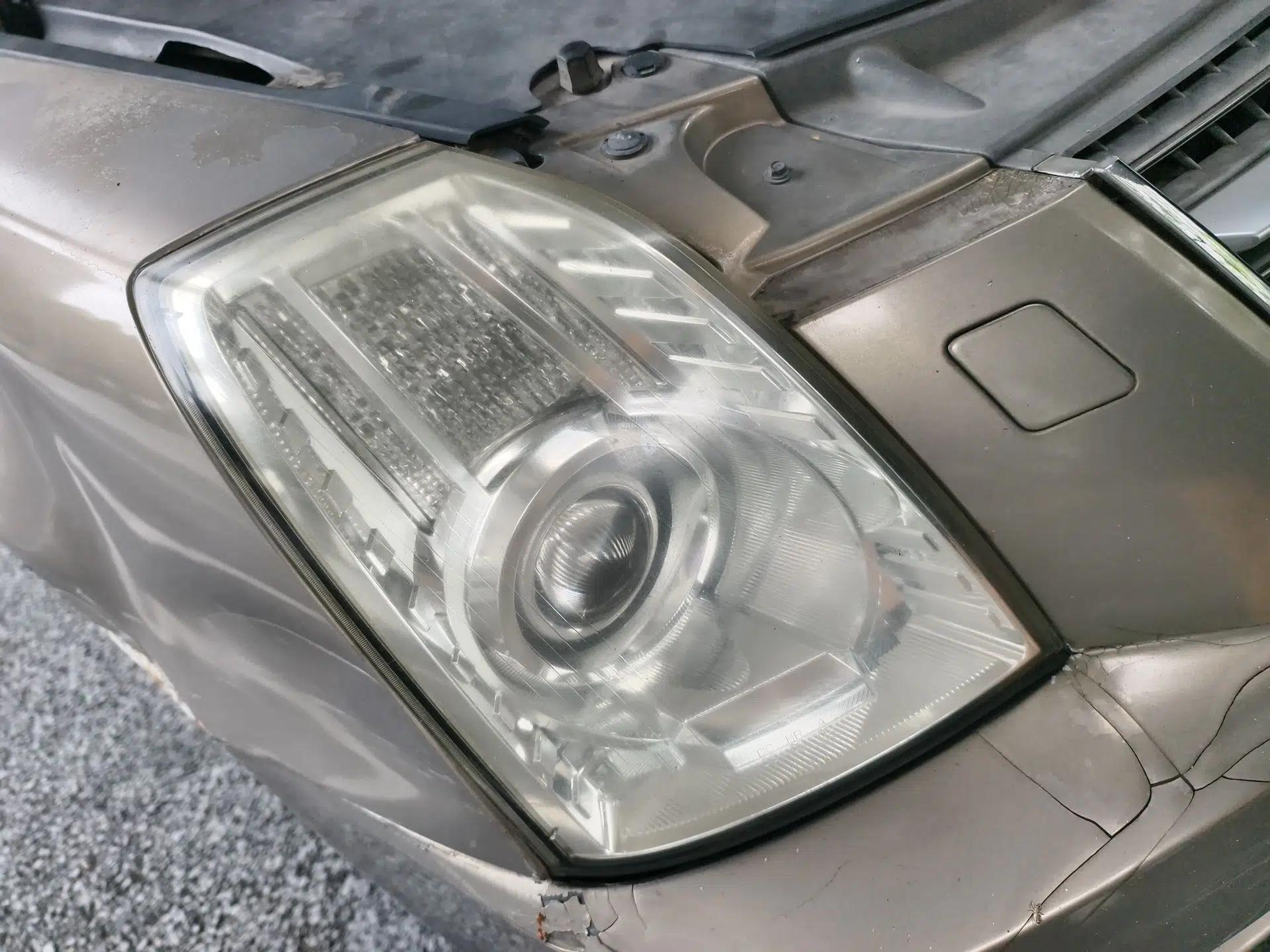 Cadillac SLS Seville 2011 2.0T Luxury Edition — миниатюра 7