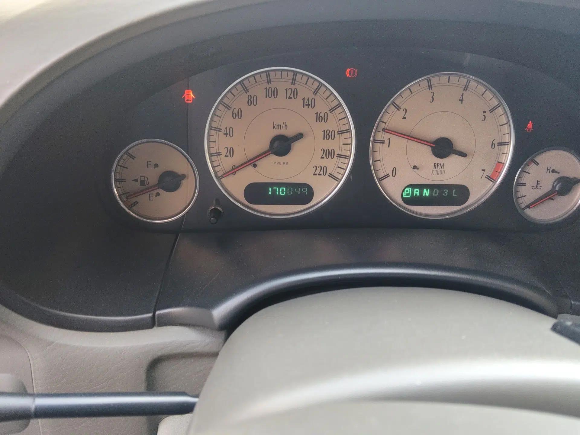 Chrysler Grand Voyager 2012 3.0L Ultimate Edition — миниатюра 13