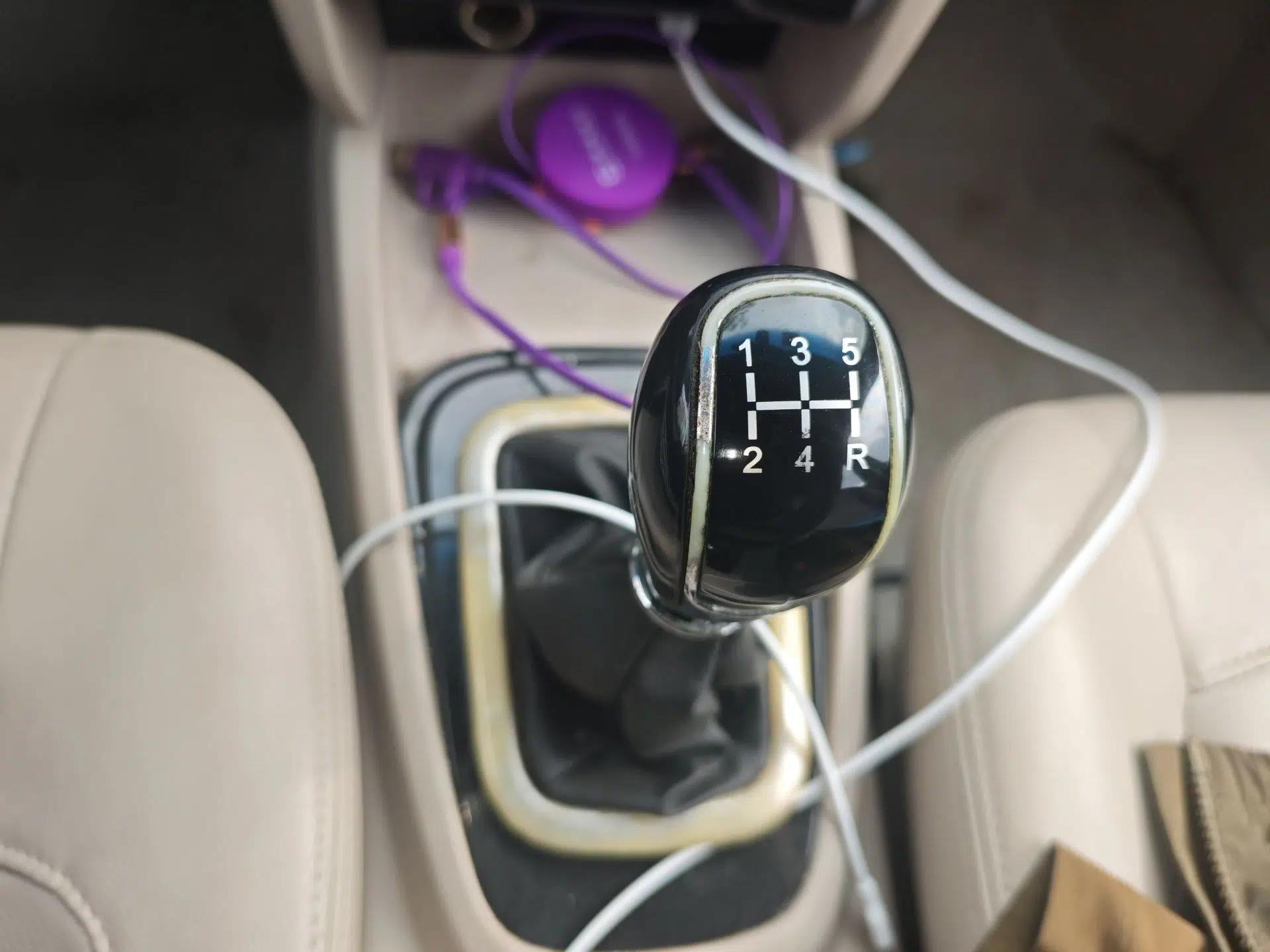 Karry K50 2015 1.5L Manual Luxury Model — миниатюра 15