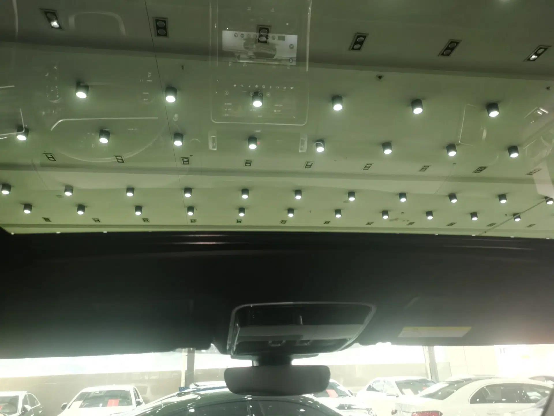 Land Rover Range SportNew Energy 2018 P400e — миниатюра 21