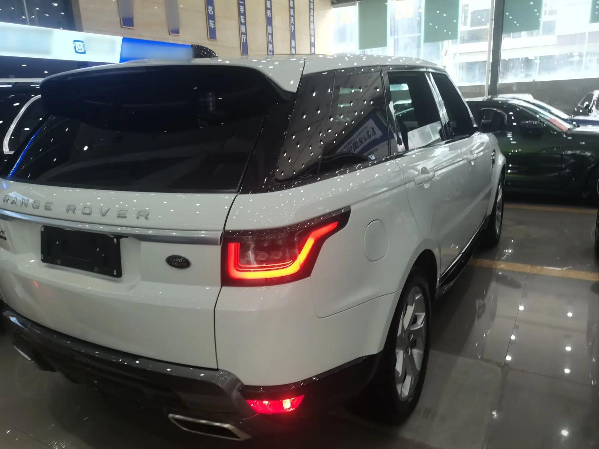 Land Rover Range SportNew Energy 2018 P400e — миниатюра 6