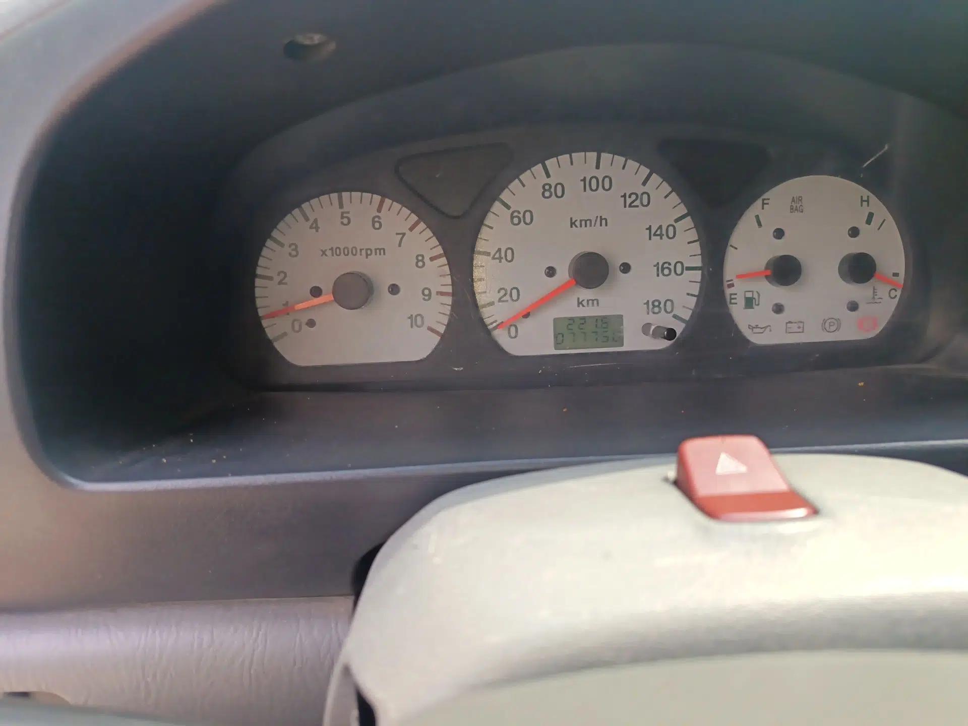 Suzuki Wagon R 2012 Entrepreneur Edition 1.0L Manual - Overdrive Type — миниатюра 13