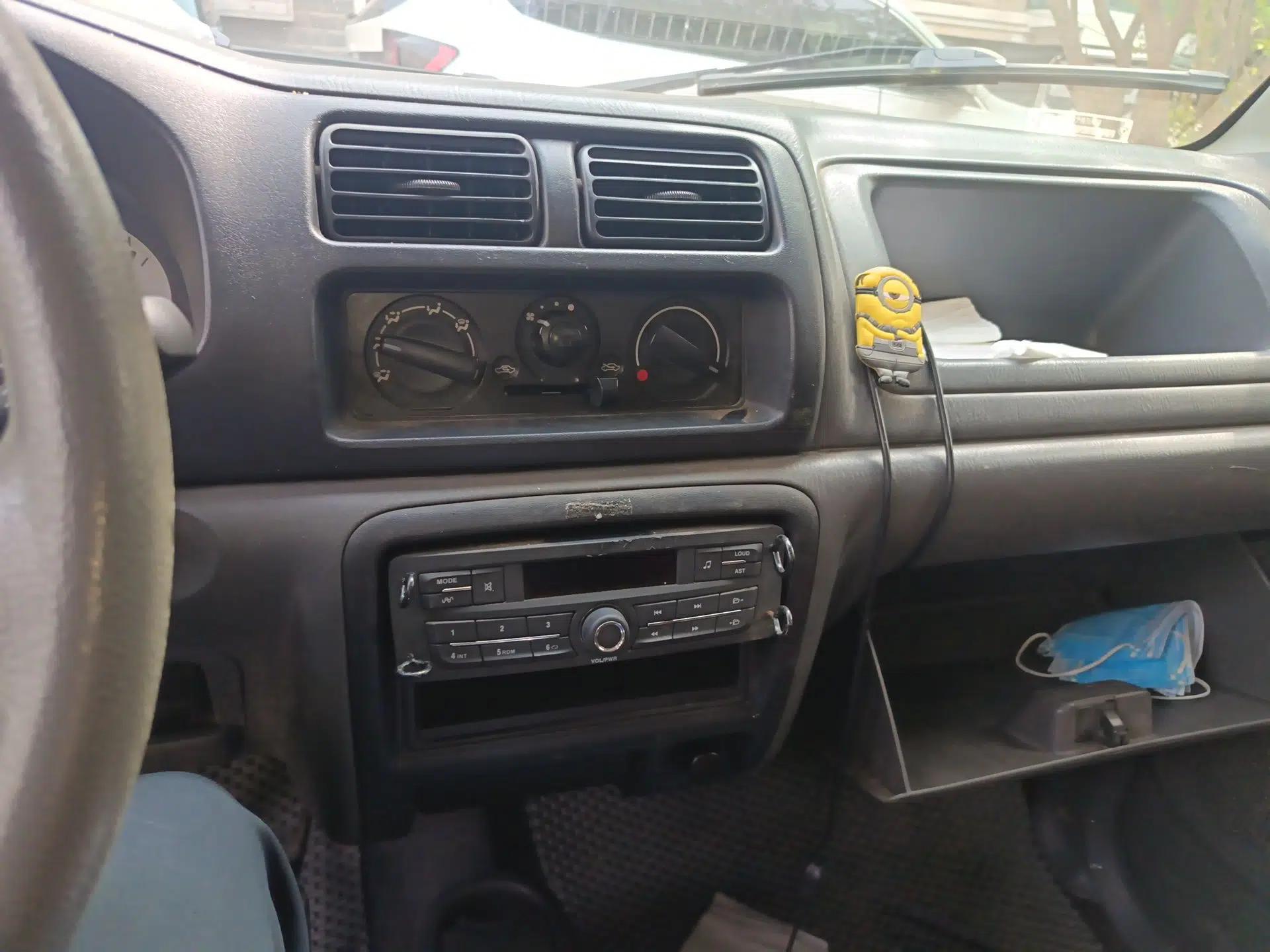 Suzuki Wagon R 2012 Entrepreneur Edition 1.0L Manual - Overdrive Type — миниатюра 14
