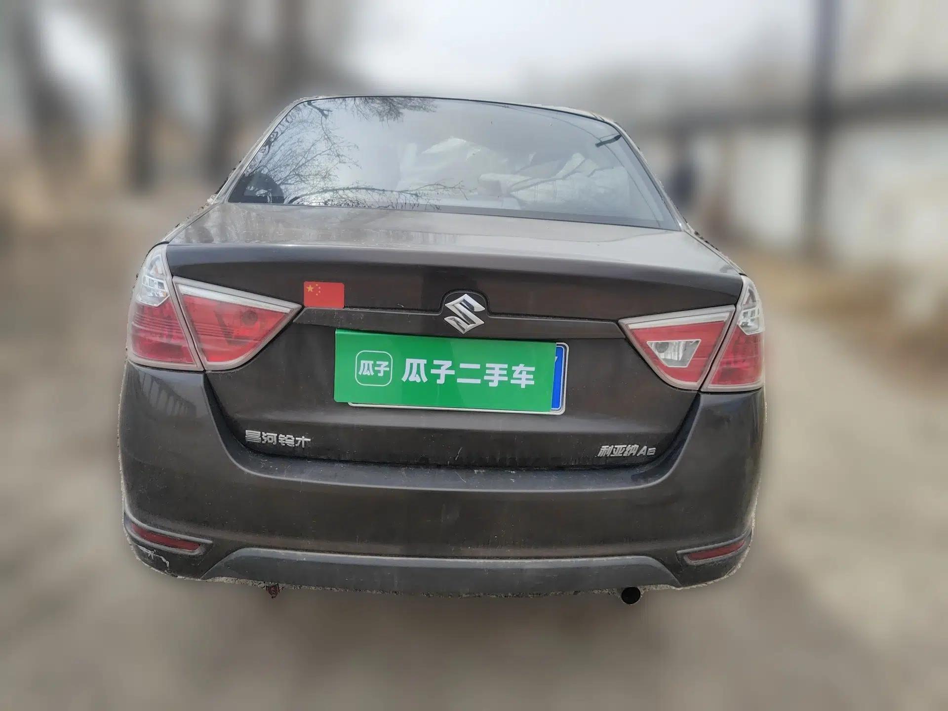 Suzuki Liana A6 2015 Sedan 1.4L Manual Enjoyment Model — миниатюра 5
