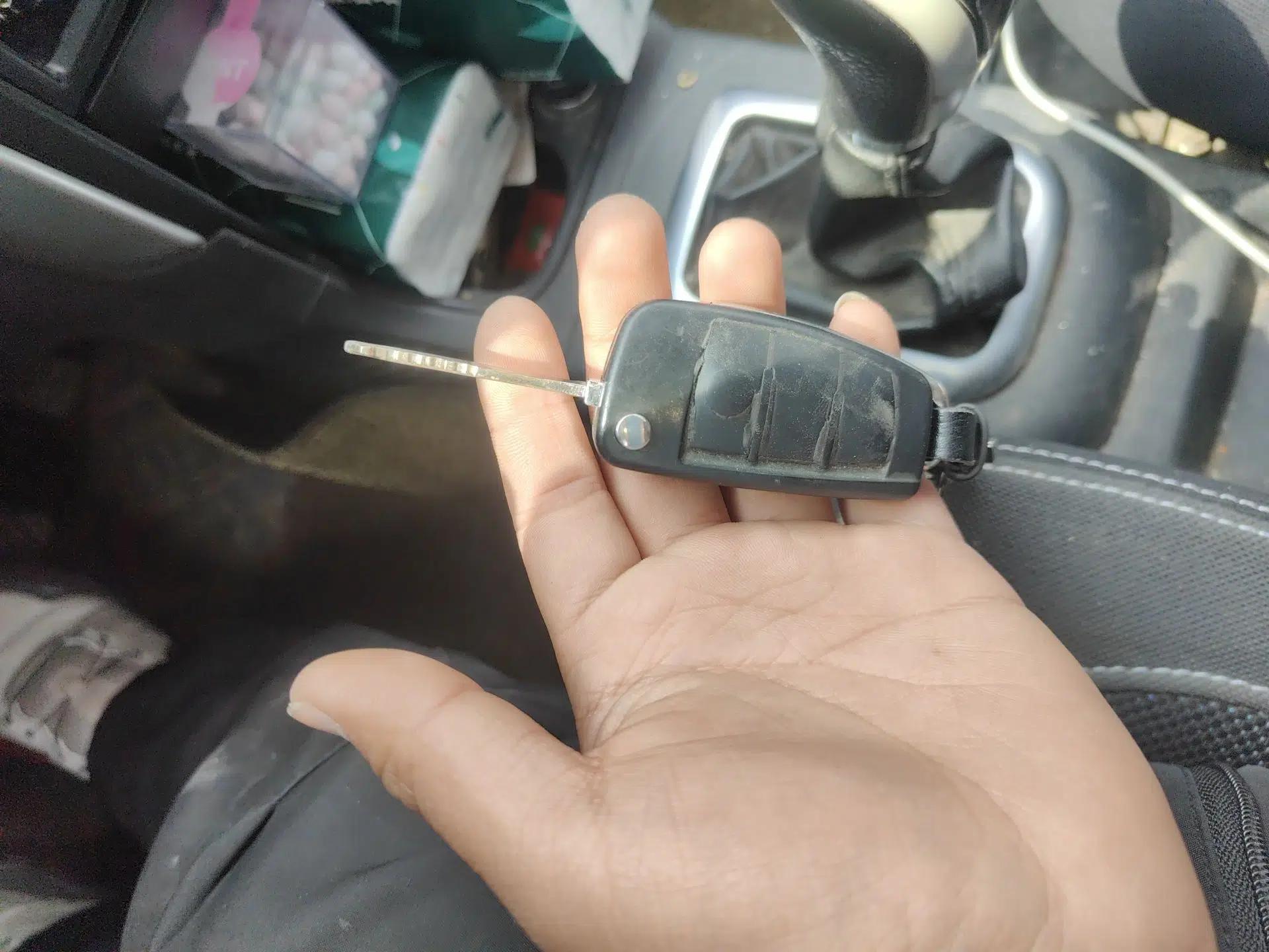 Suzuki Liana A6 2015 Sedan 1.4L Manual Enjoyment Model — миниатюра 9