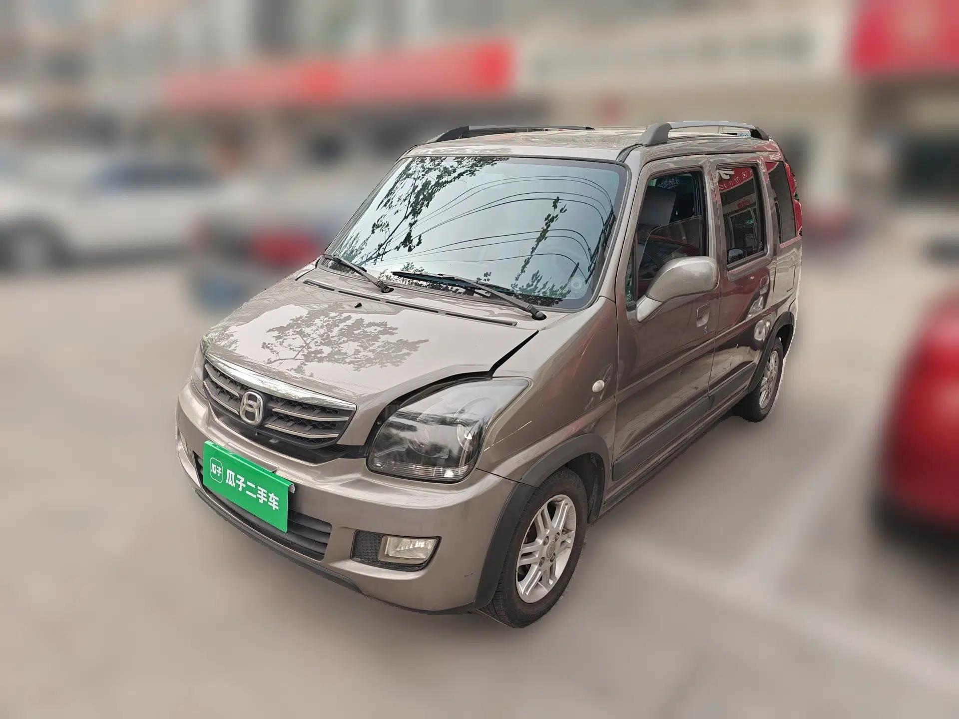 Suzuki Wagon R X5 2013 Luxury Edition 1.4L Standard Model — миниатюра 1