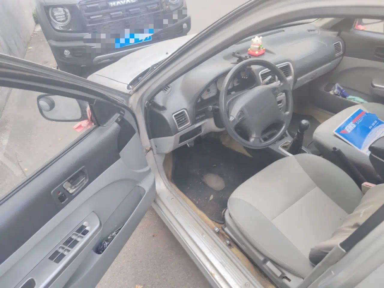 Suzuki Lingyang 2012 1.3L Comfort Version — миниатюра 17