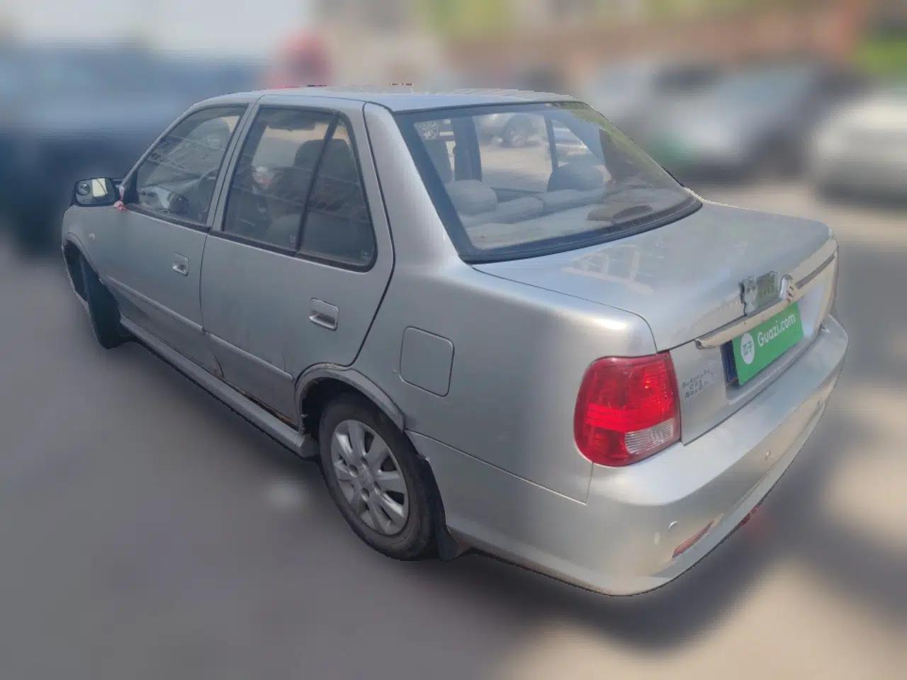 Suzuki Lingyang 2012 1.3L Comfort Version — миниатюра 4
