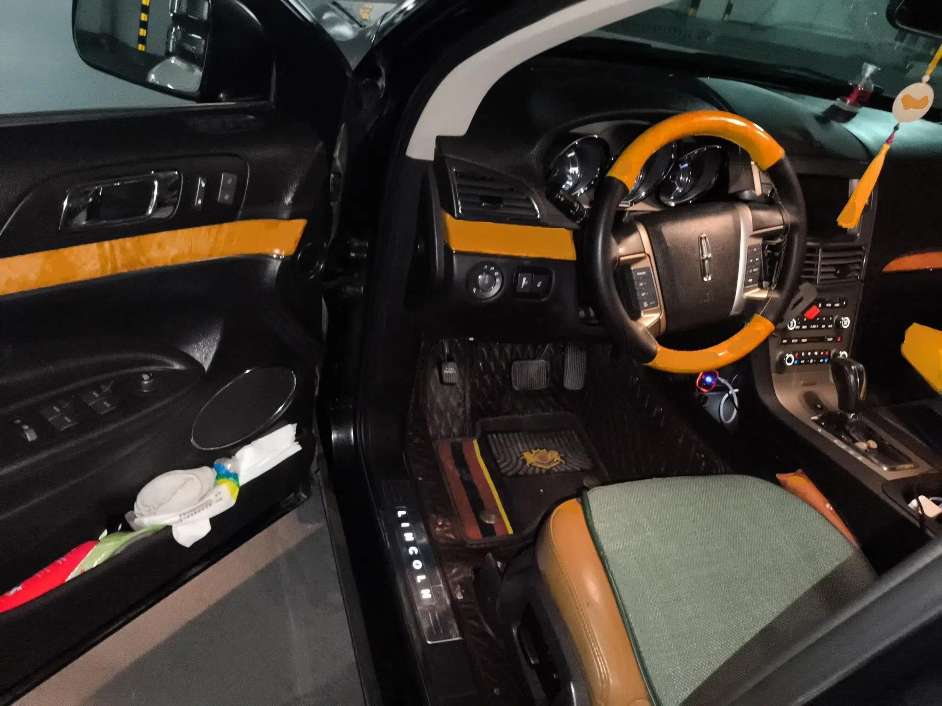 Lincoln MKT 2010 3.5T EcoBoost AWD — миниатюра 17