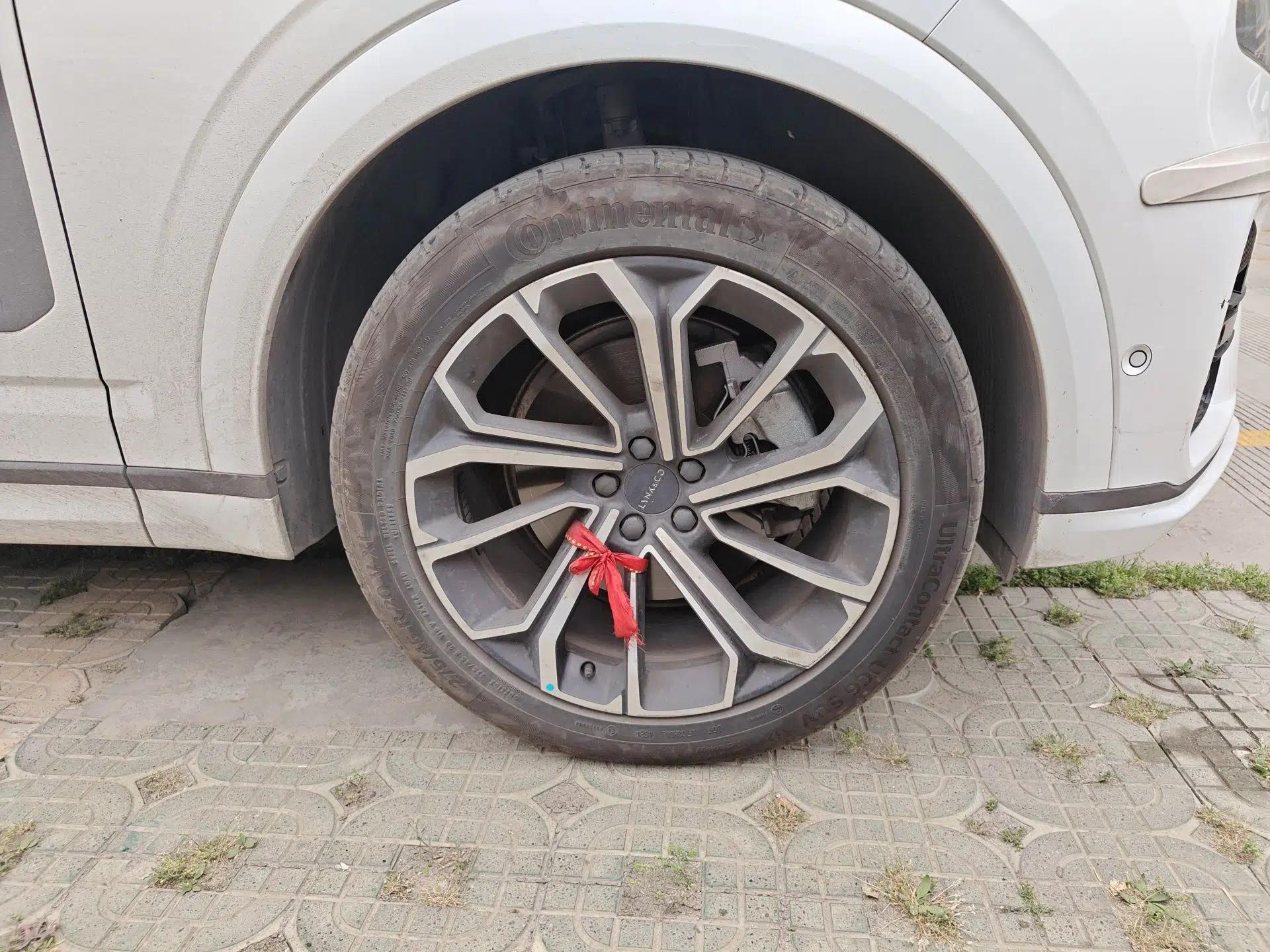 Lynk & Co 09 2024 2.0T Four-Wheel Drive Sport Edition Five Seats — миниатюра 8
