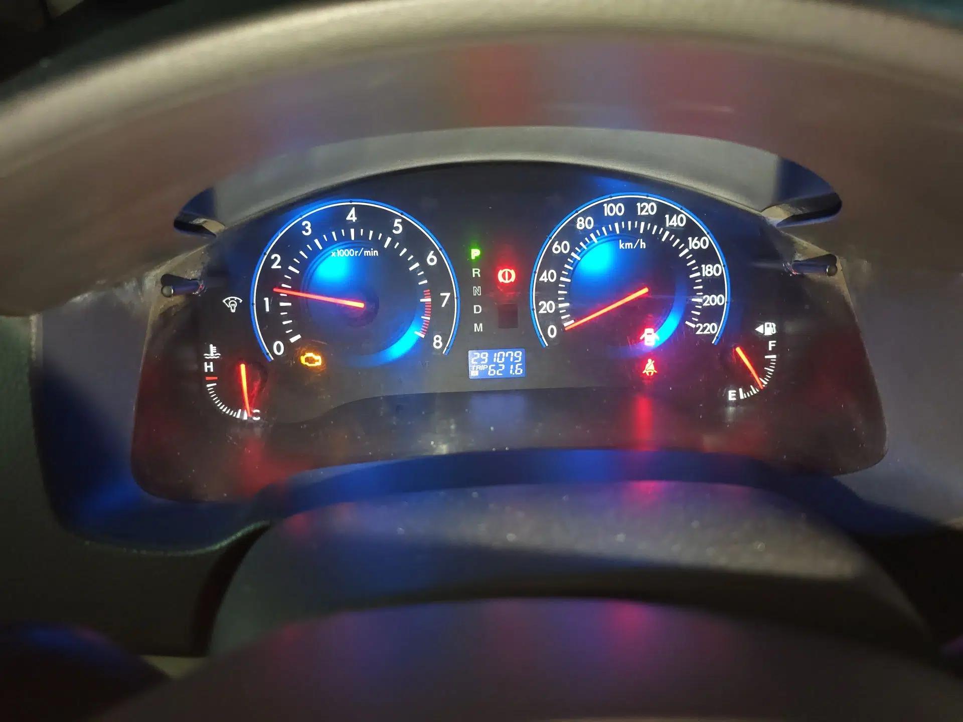 Mazda 8 2011 2.3L Deluxe Edition — миниатюра 13
