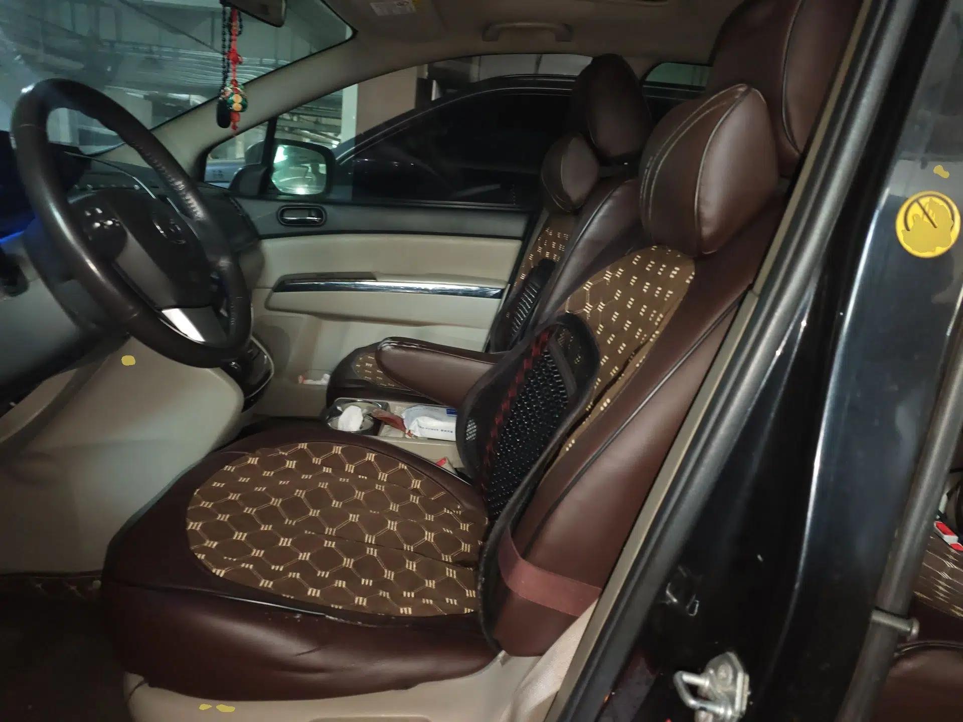 Mazda 8 2011 2.3L Deluxe Edition — миниатюра 16