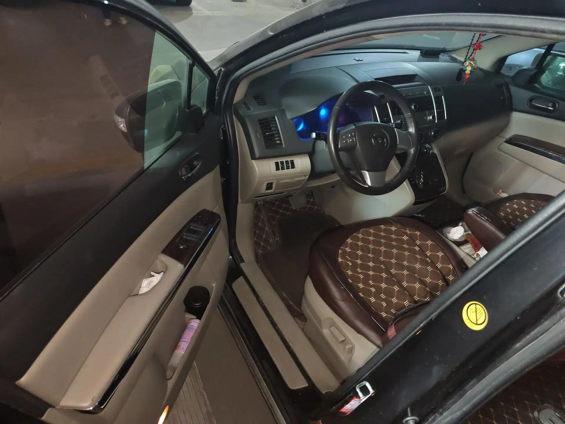 Mazda 8 2011 2.3L Deluxe Edition — миниатюра 17