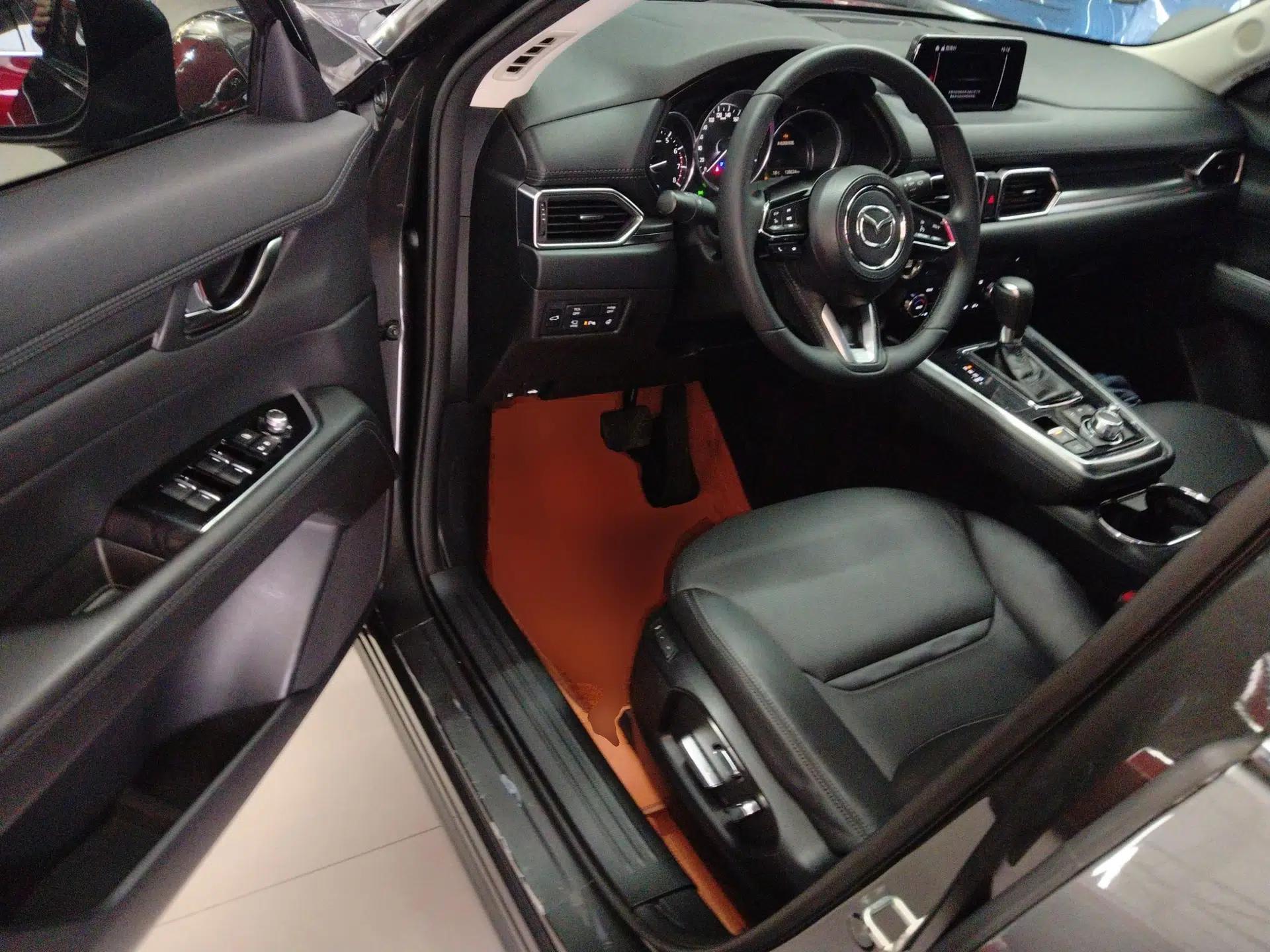 Mazda CX-8 2019 2.5L Two-Wheel Drive Prestige Version — миниатюра 18