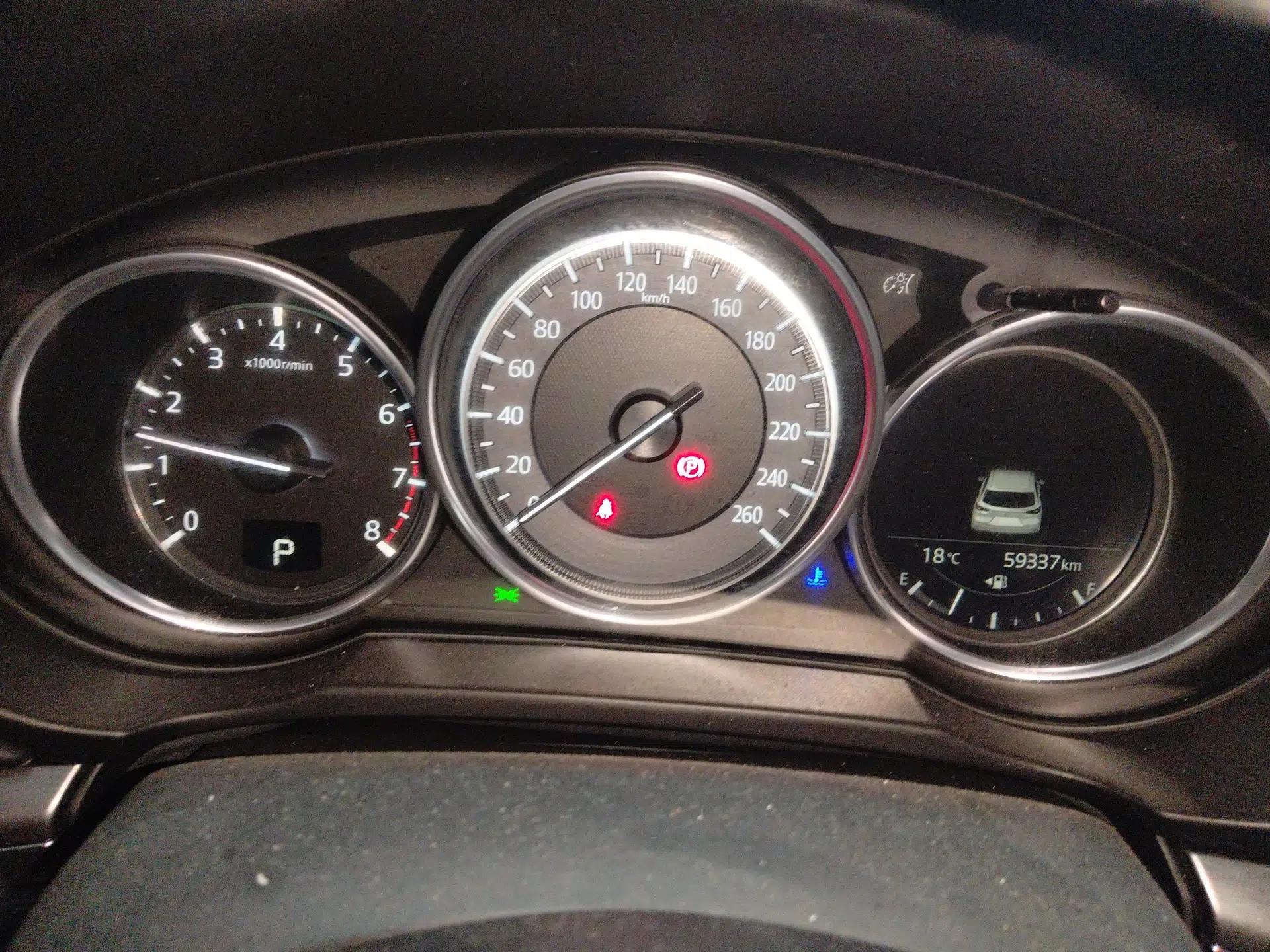 Mazda CX-8 2019 2.5L Two-Wheel Drive Luxury Version — миниатюра 15