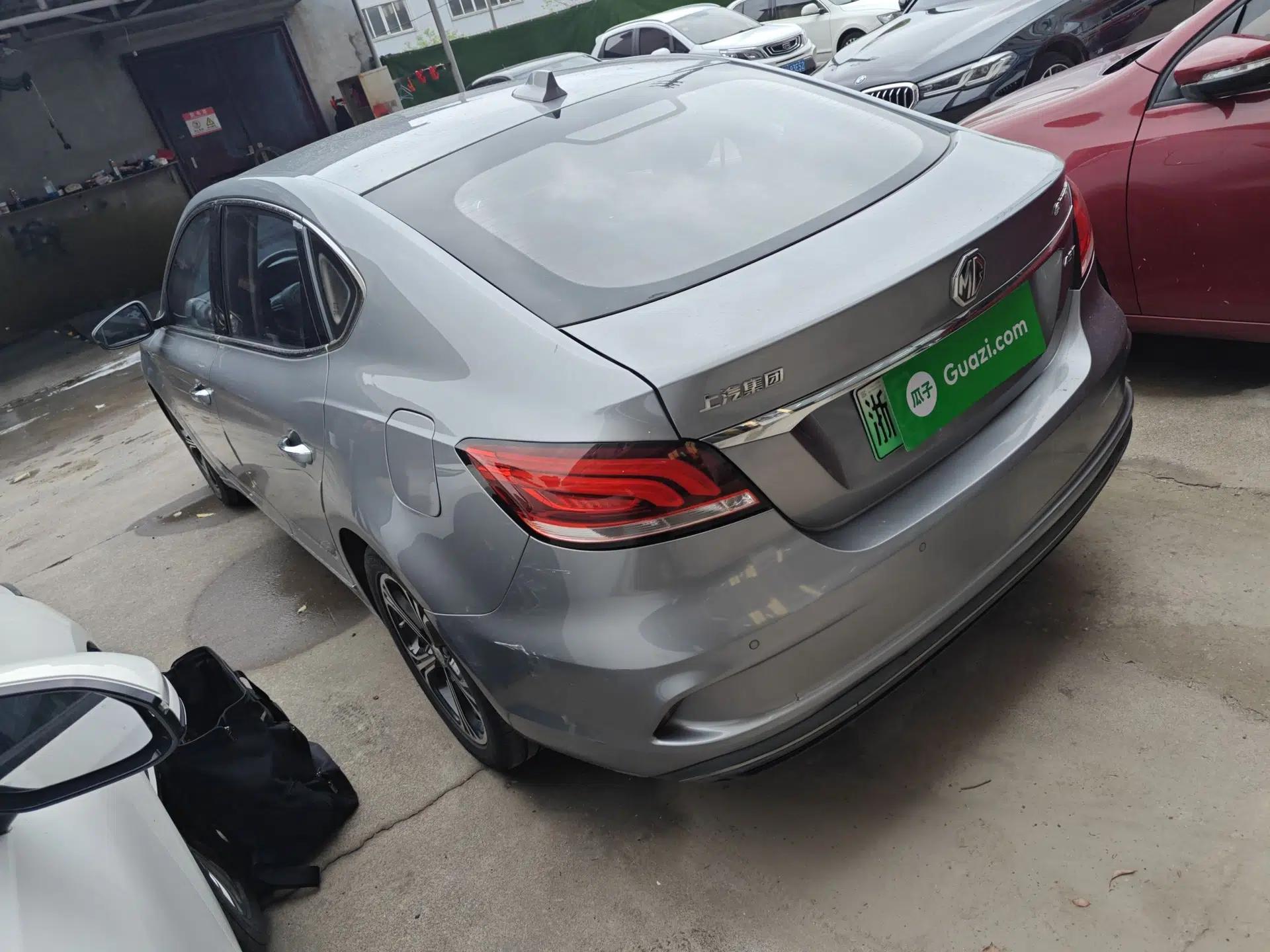 MG 6 New Energy 2018 45T E-DRIVE Intelligent Hybrid Premium Internet Edition — миниатюра 7