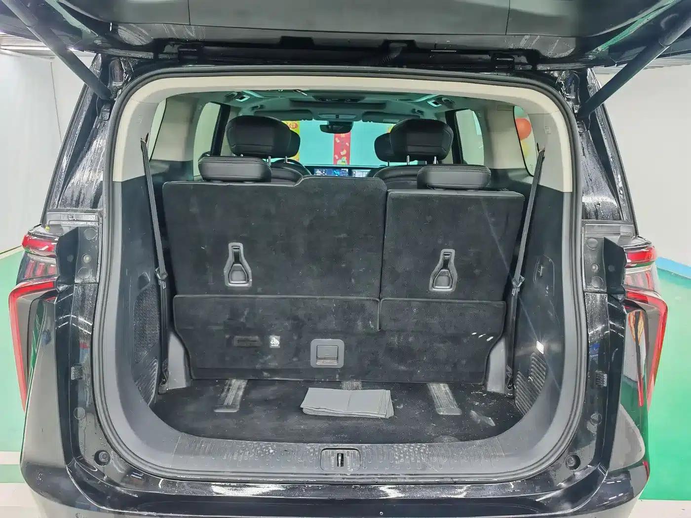 Maxus G90 2022 2.0T Nebula 7-seater Edition — миниатюра 18