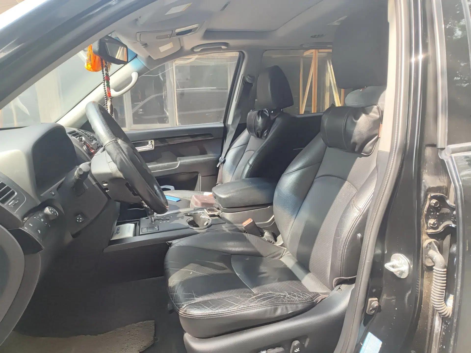 Kia Borrego 2008 3.8L Luxury Edition China IV — миниатюра 16