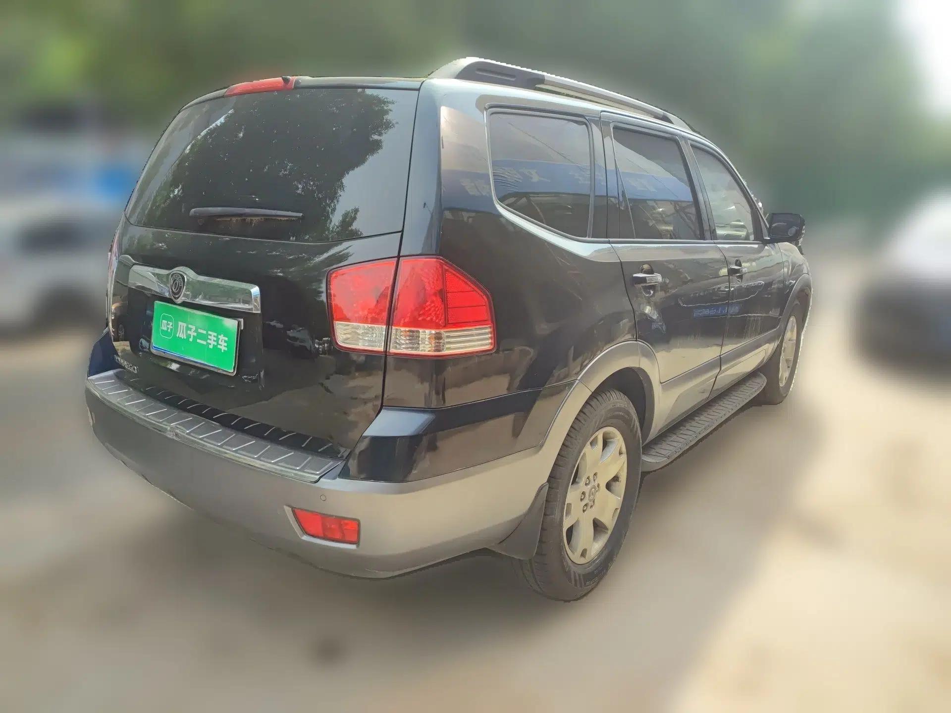 Kia Borrego 2008 3.8L Luxury Edition China IV — миниатюра 6