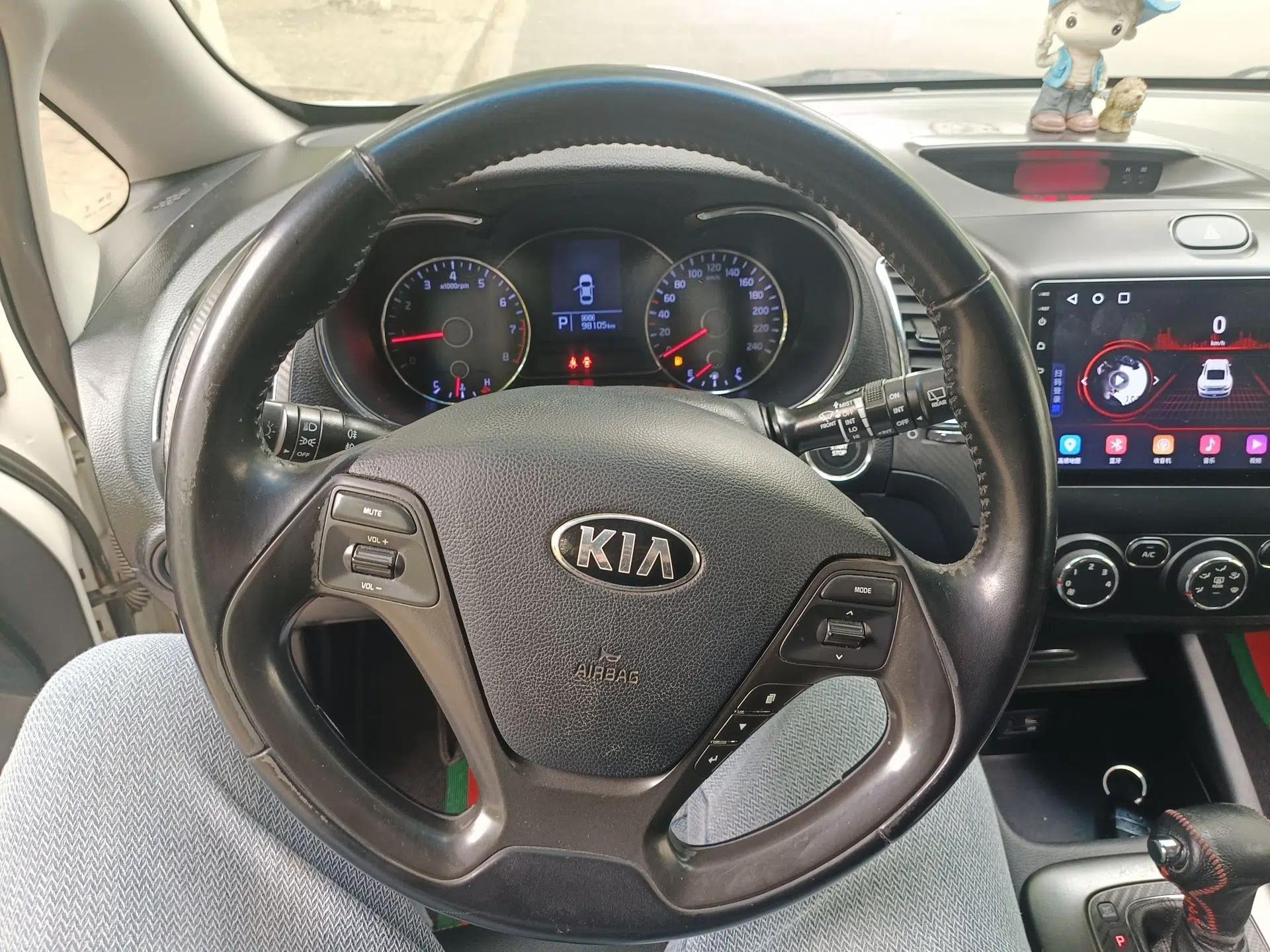 Kia K3S 2014 1.6L Automatic GLS — миниатюра 14