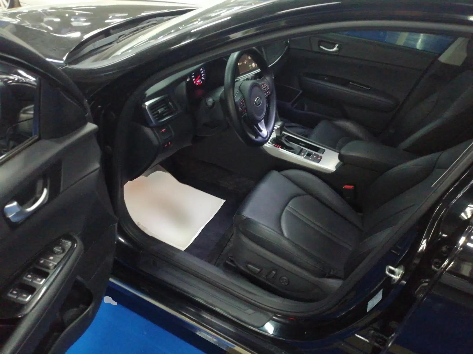 Kia K5 New Energy 2018 2.0L ZhiZun Edition — миниатюра 19