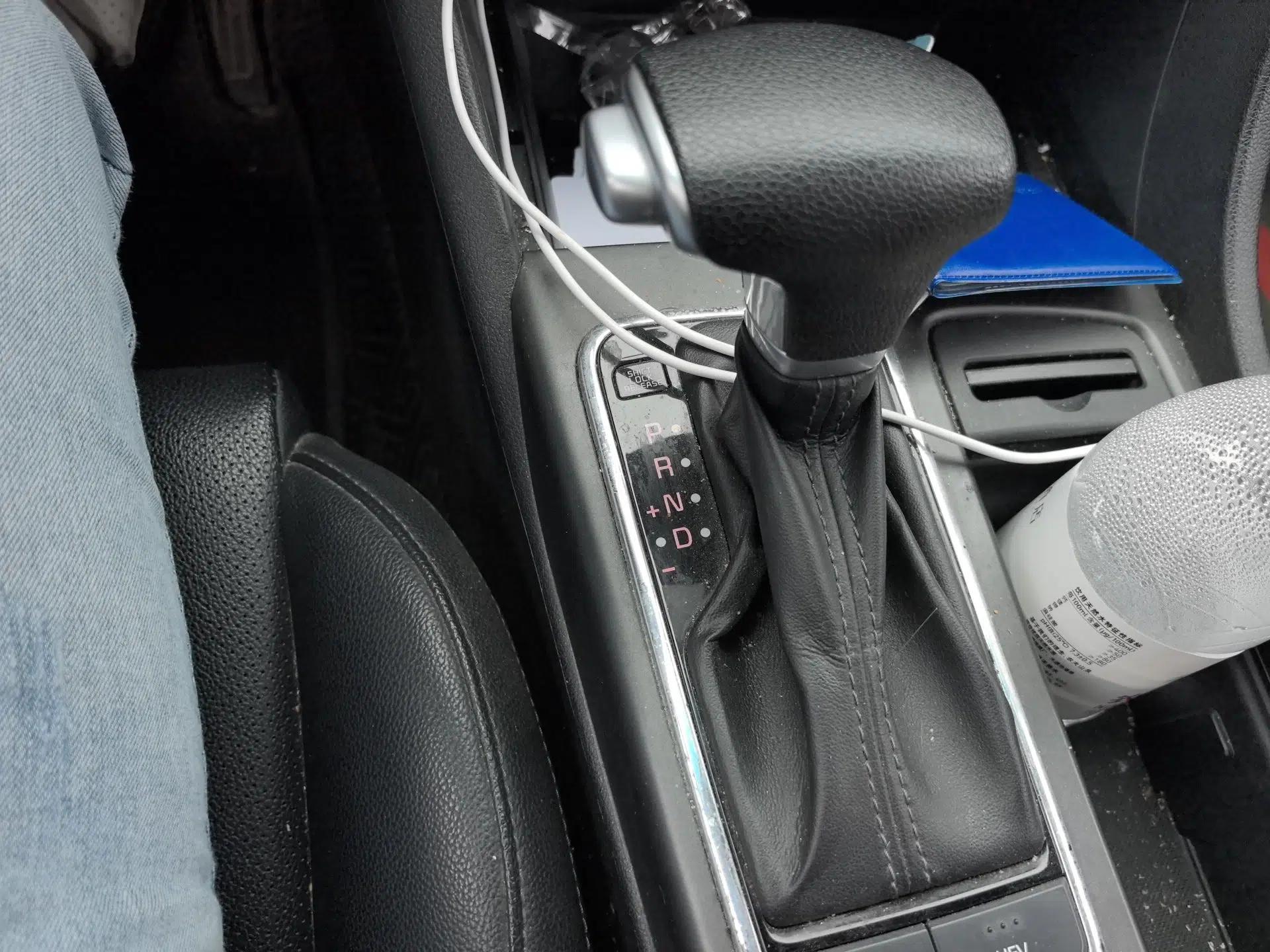 Kia K5 New Energy 2018 2.0L Smart Enjoyment Version — миниатюра 15