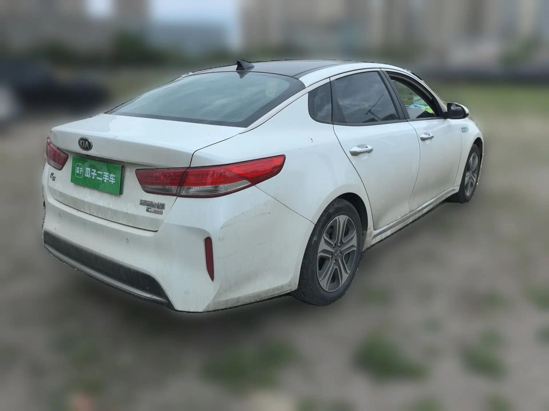 Kia K5 New Energy 2018 2.0L Smart Enjoyment Version — миниатюра 6