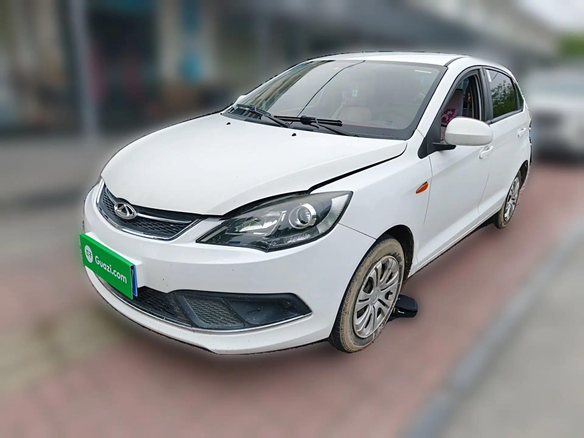 Chery Fengyun 2 2015 1.5L Manual New Edition — миниатюра 1