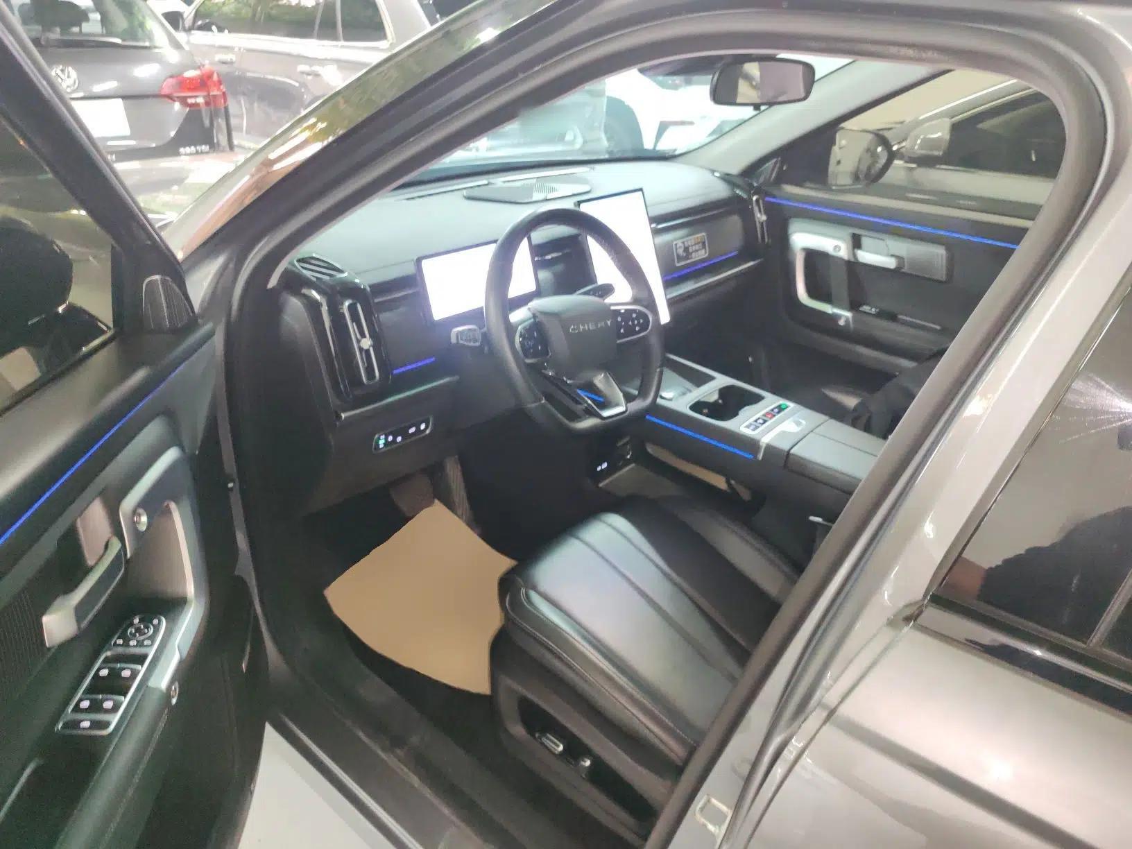 Chery Tiggo 7 C-DM 2025 1.5T 120KM Luxury Trim — миниатюра 18