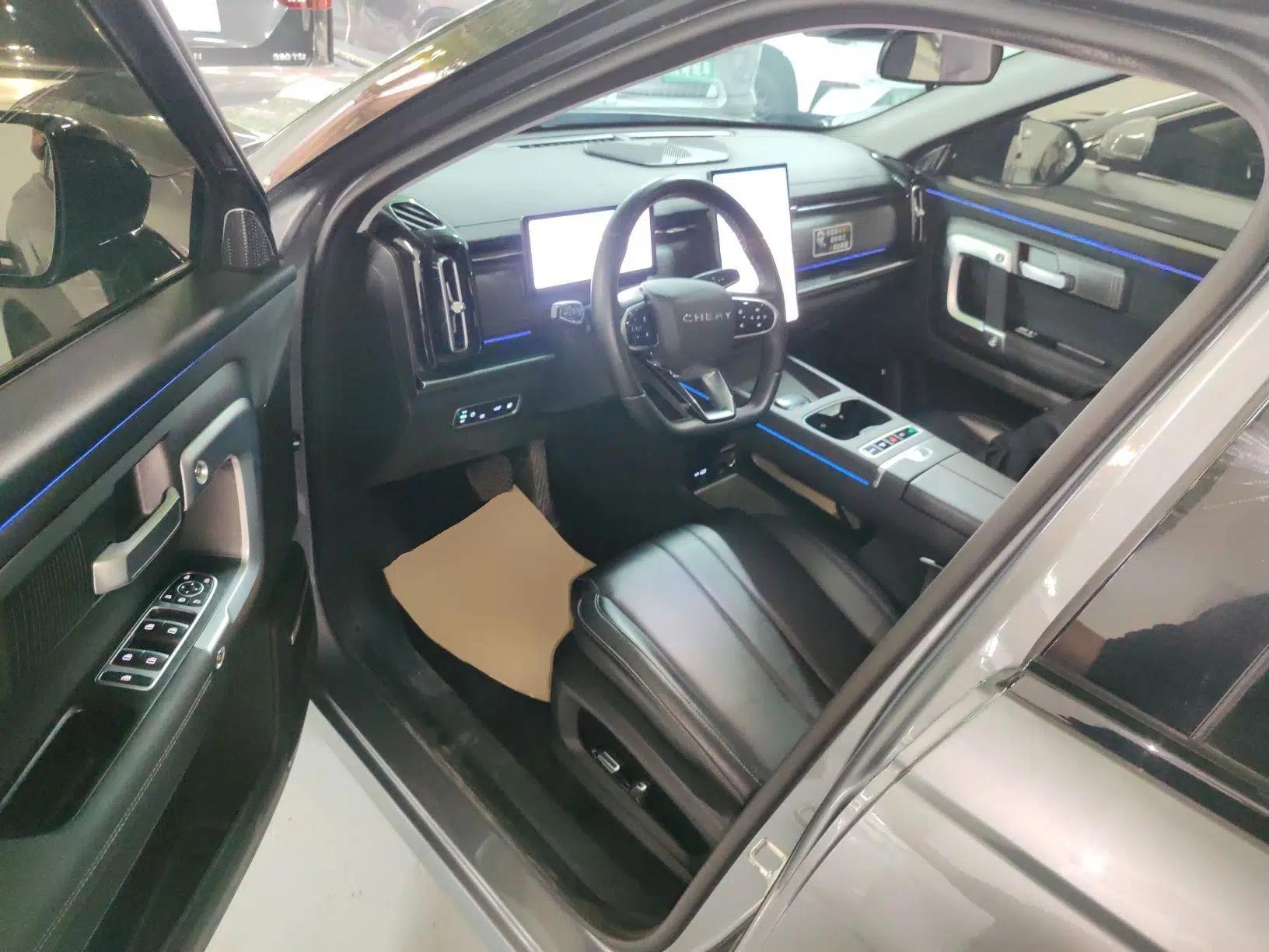 Chery Tiggo 7 C-DM 2025 1.5T 120KM Luxury Trim — миниатюра 19