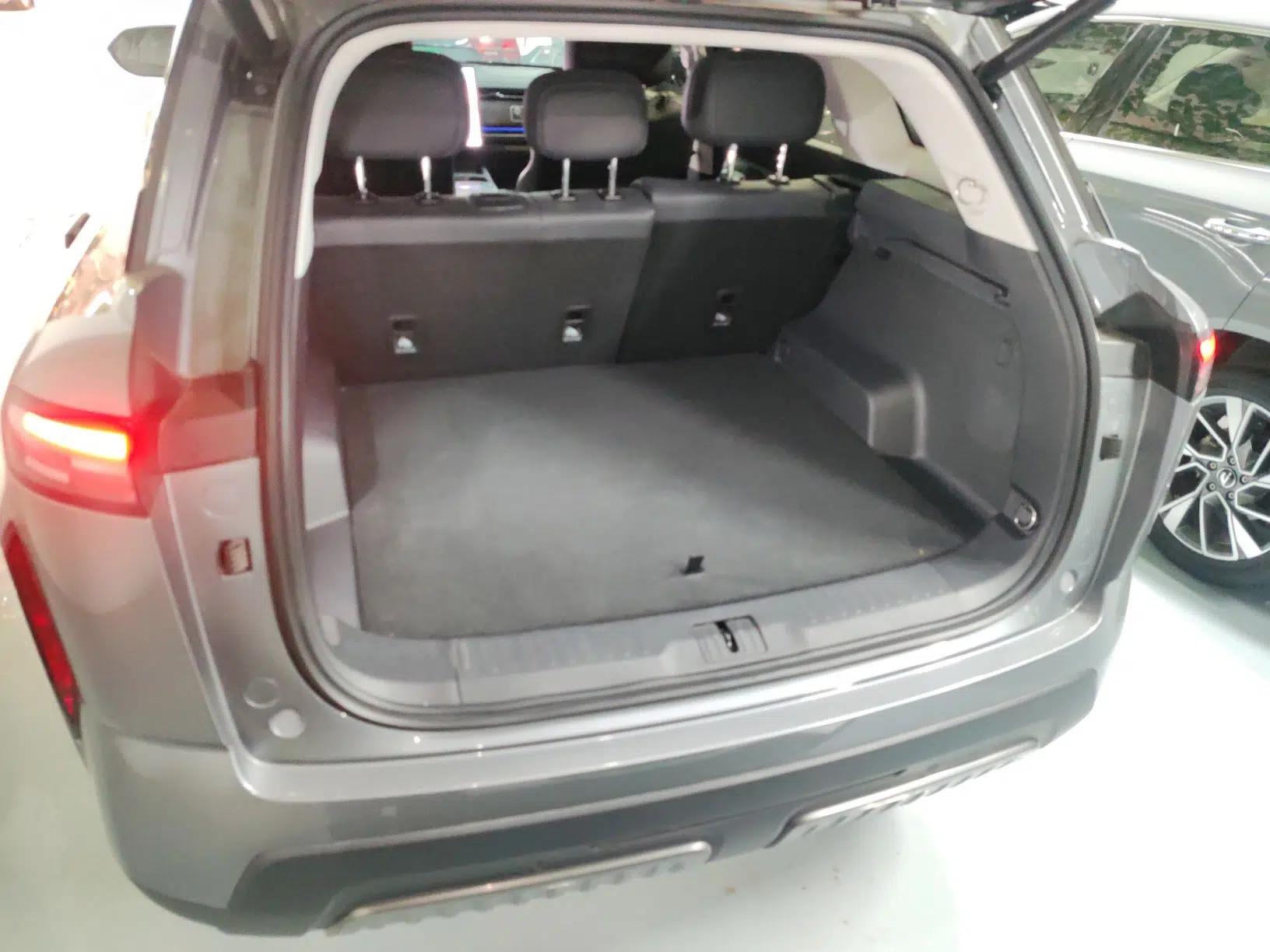 Chery Tiggo 7 C-DM 2025 1.5T 120KM Luxury Trim — миниатюра 22