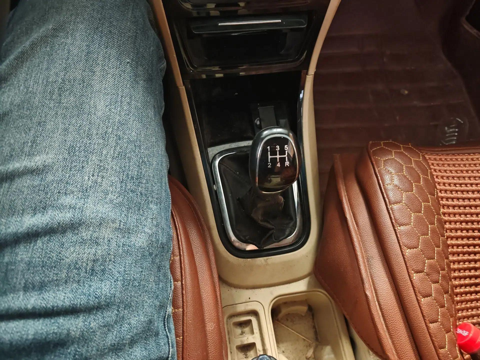 Chery E3 2015 1.5L Manual Fashion Model — миниатюра 15