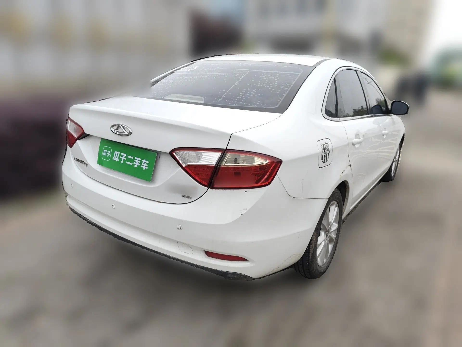 Chery Arrizo 7 2015 1.6L CVT ZhiShang Edition — миниатюра 6